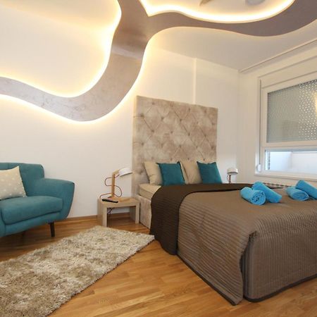 Riviera New Belgrade Apartment, Parking 5 Eur Per Day Ngoại thất bức ảnh