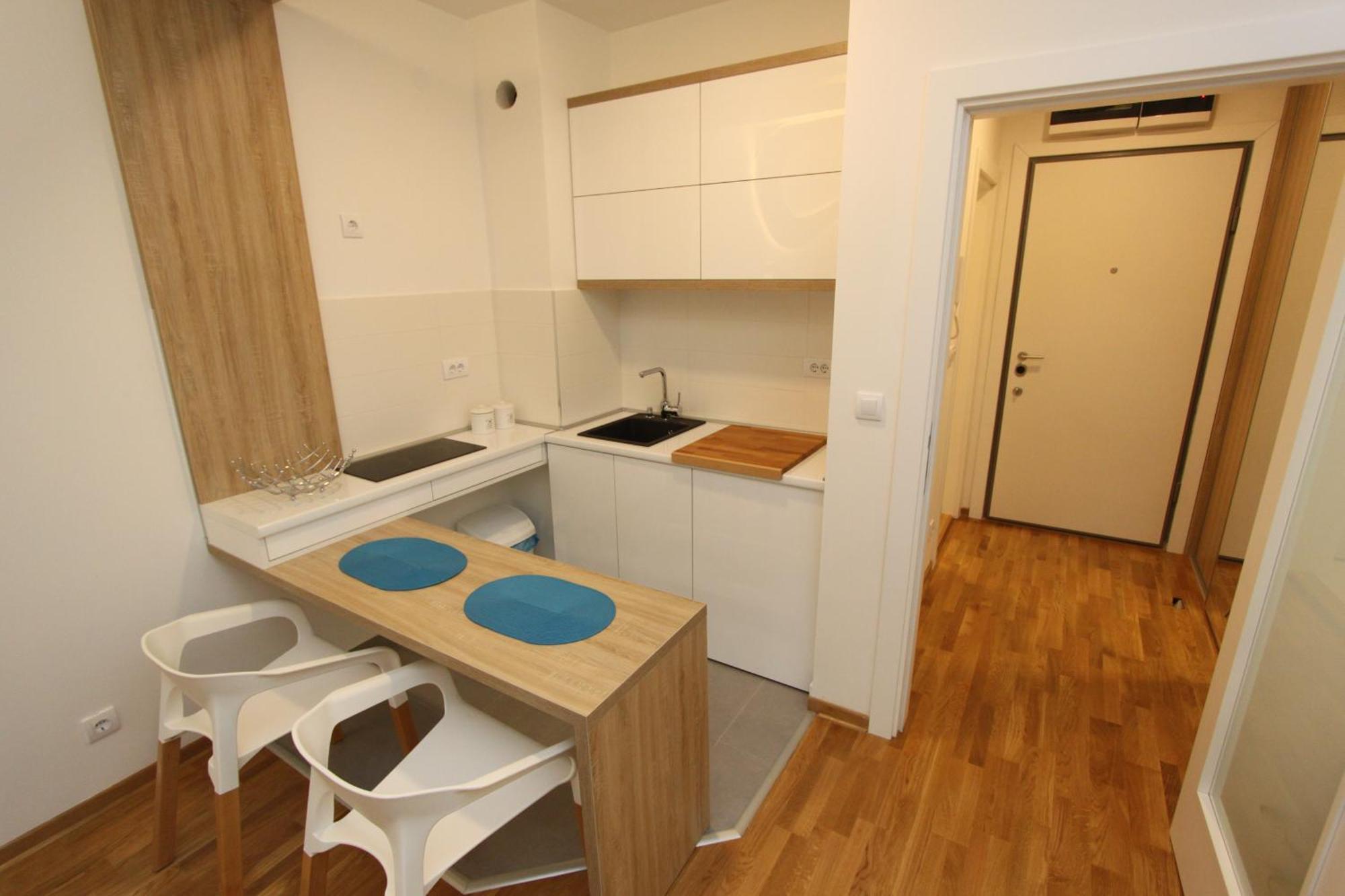 Riviera New Belgrade Apartment, Parking 5 Eur Per Day Ngoại thất bức ảnh